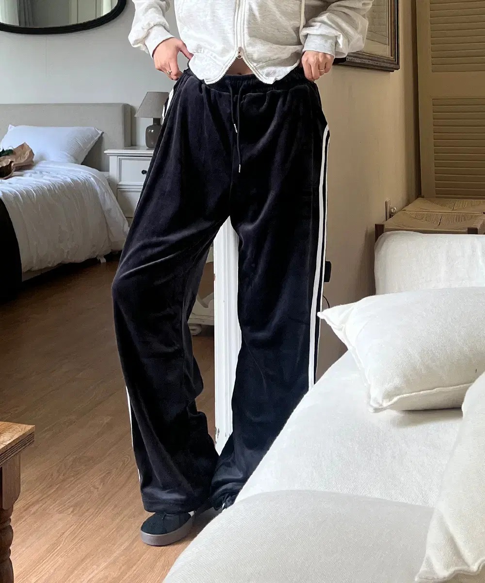 (남여공용)벨벳 보아털 두줄 밴딩팬츠 M-XL