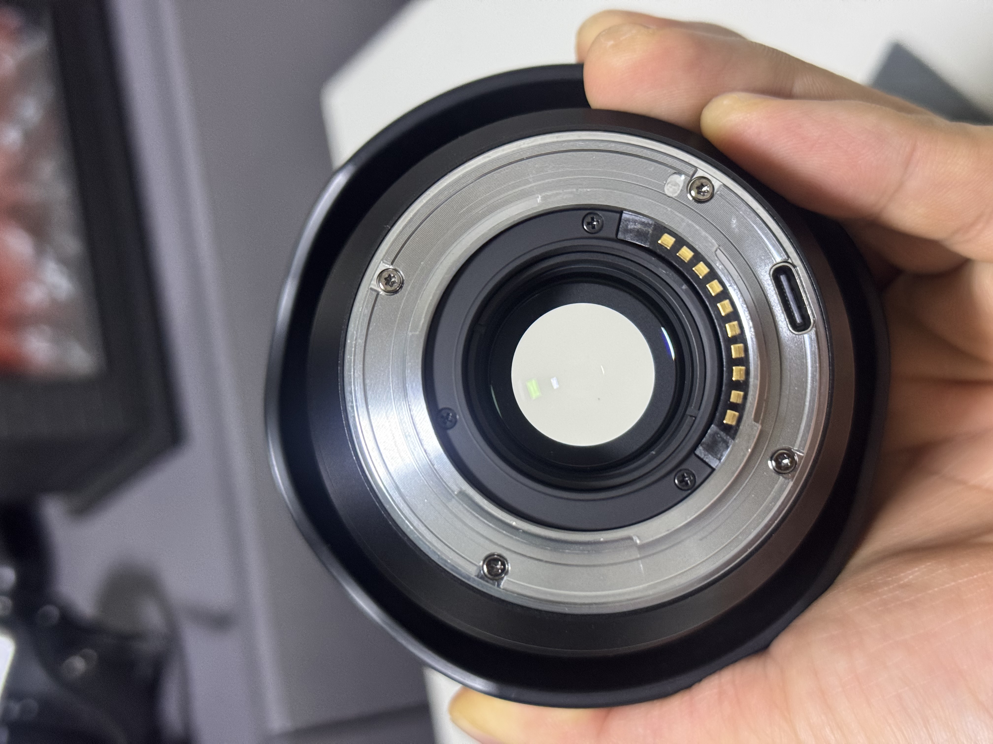 빌트록스 85mm